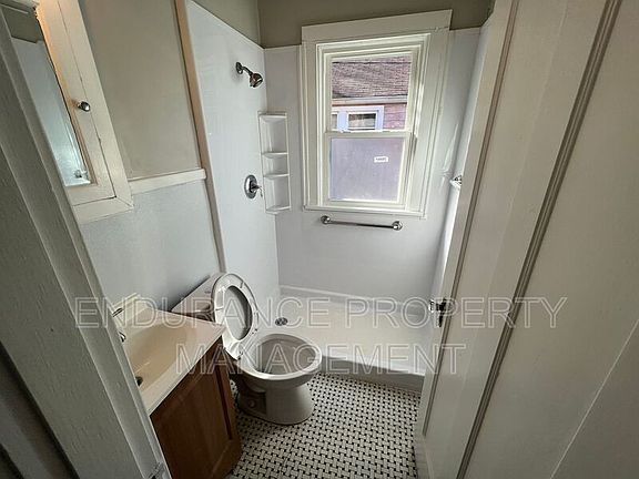 3rd image of 1959 Dalewood Pl