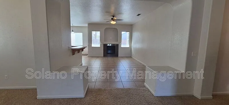 4 bed, 3.0 bath, 2360 sqft, $3,395 — Photo 3