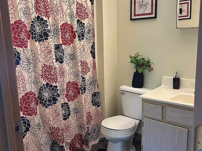 Full bathroom
