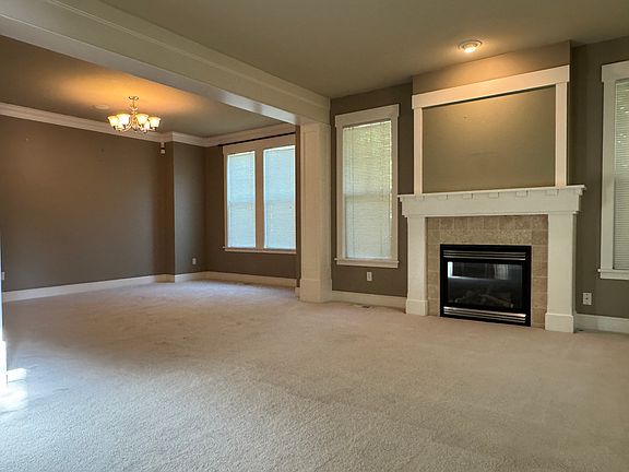 2nd image of 3975 170th Pl NE
