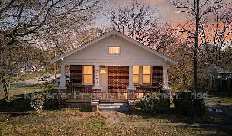2405 Freeman Mill Rd — Photo 2