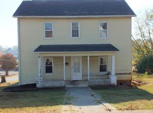 501 Ferry St, Loudon, TN 37774