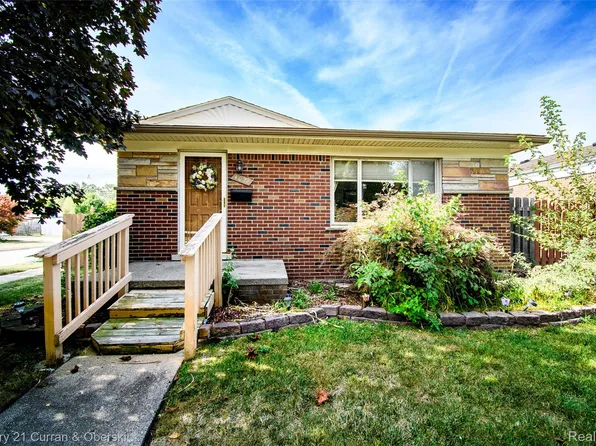 4028 Clippert St, Dearborn Heights, MI 48125