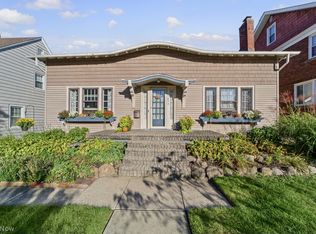 1653 Chesterland Ave, Lakewood, OH 44107