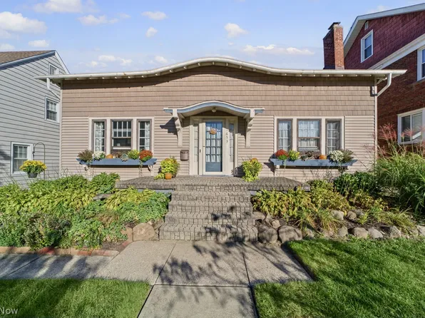 1653 Chesterland Ave, Lakewood, OH 44107