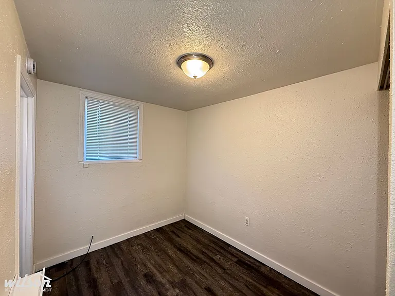 9890 US Highway 12 — Photo 5