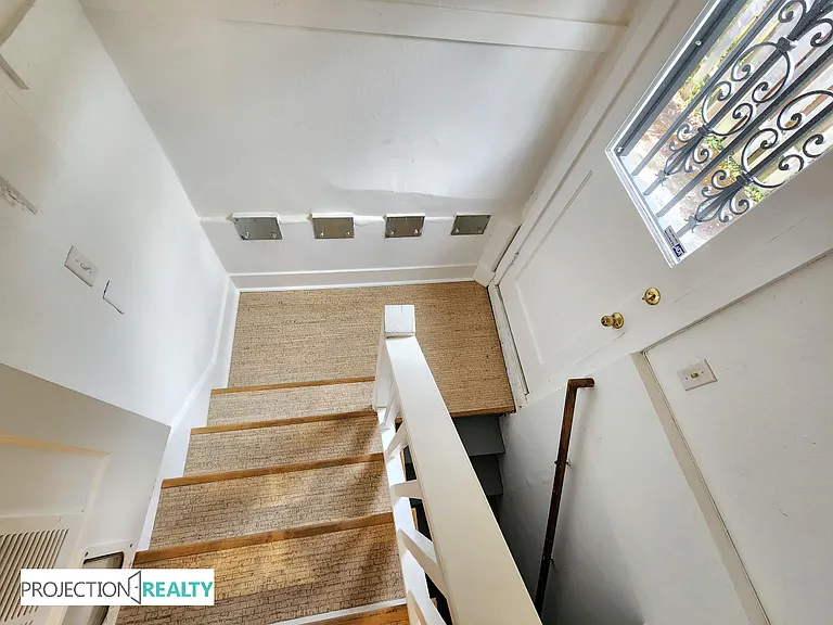 3336 NE 11th Ave — Photo 26