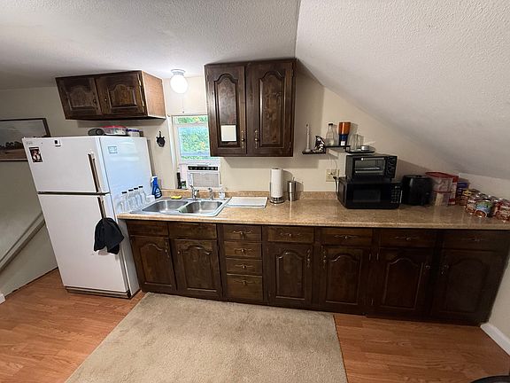4th image of 101 McClure Ave
