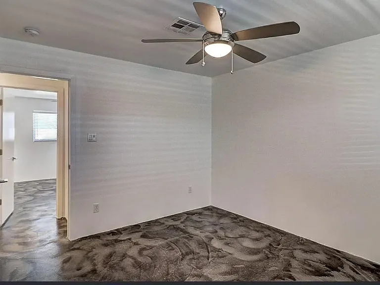 8144 E Fairmount Ave — Photo 30