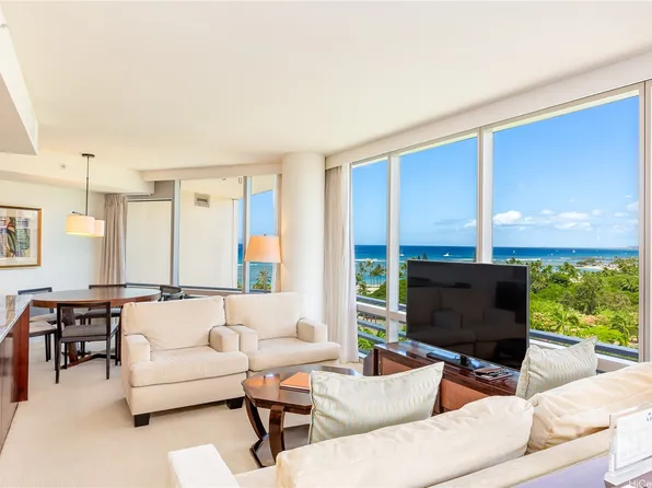 223 Saratoga Rd #1203, Honolulu, HI 96815