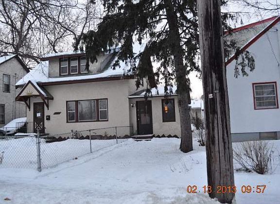 4th image of 1032 Concordia Ave