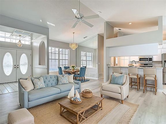 5th image of 1039 Greenturf Rd