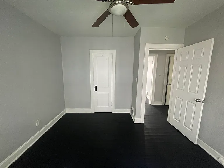 5311 Garfield Ave — Photo 18