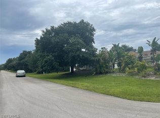 2303 Abbott Ave, Alva, FL 33920