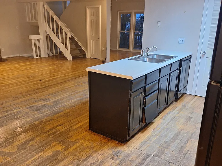 2147 Broadmoor Road Cir — Photo 5