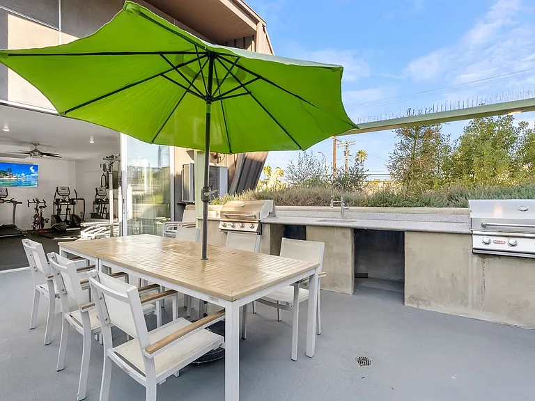 Cactus LA — Photo 16