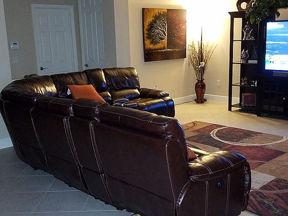 5th image of 13831 Moonstone Canyon Dr