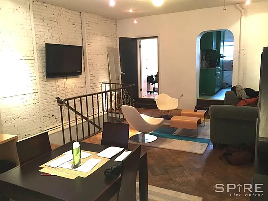 Rented by Spire Group | media 8