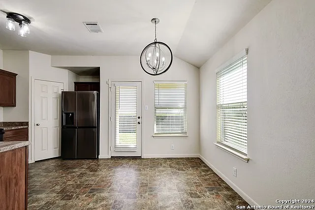 409 Teron Dr — Photo 7