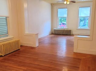 606 4th Ave FLOOR 1, Troy, NY 12182