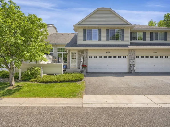 1333 Crown Oaks Dr, Minneapolis, MN 55432