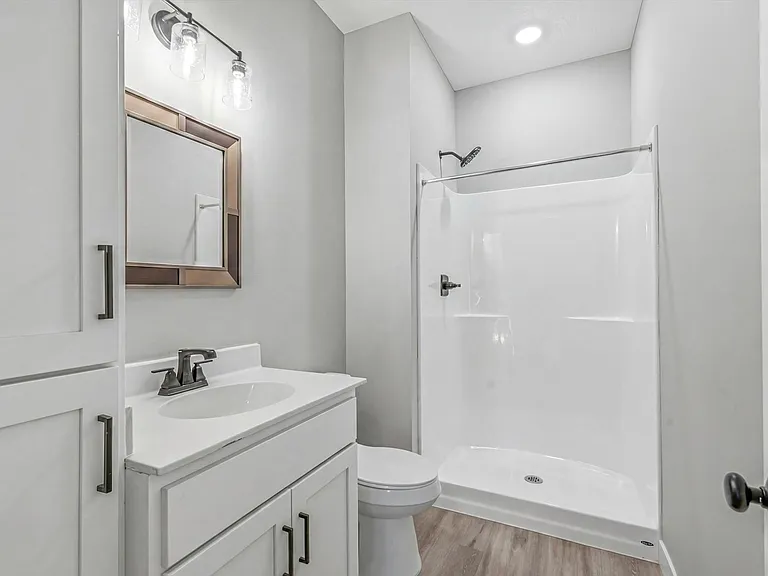 15939 Shadyview Ln N — Photo 22