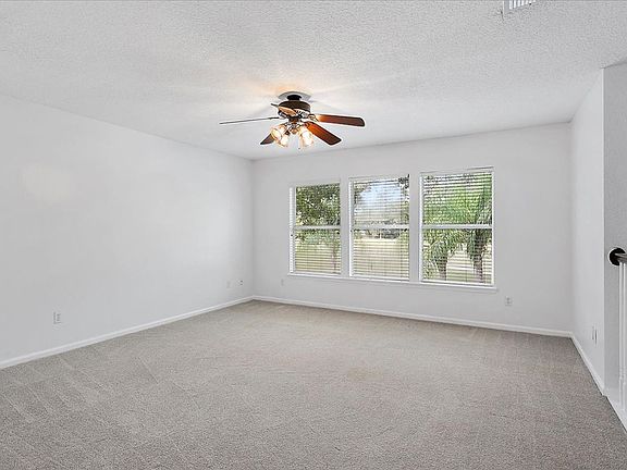 5th image of 208 N Checkerberry Way