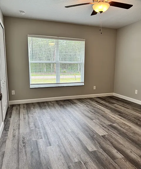 8534 N Wallingford Ave — Photo 13