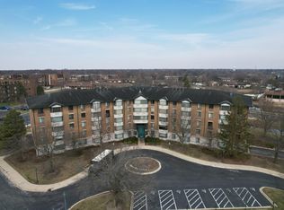 470 Fawell Blvd APT 513, Glen Ellyn, IL 60137