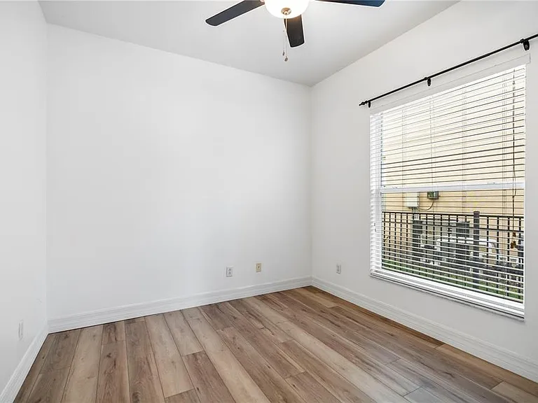 10888 Cory Lake Dr — Photo 20