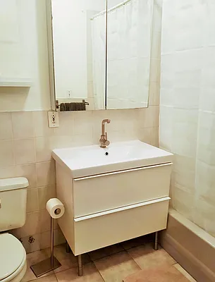 Rented by EXR | media 12