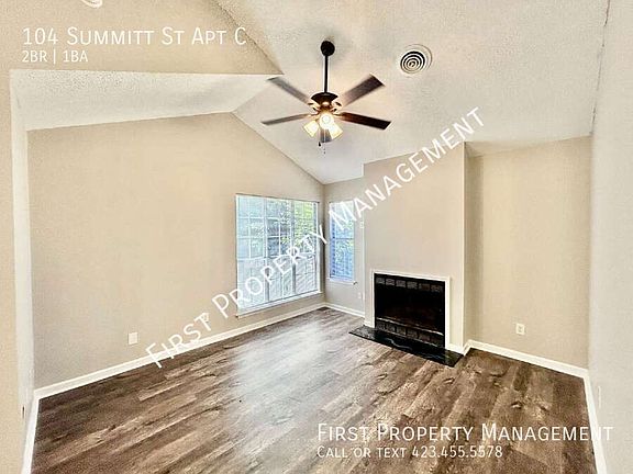 4th image of 104 Summitt St #C