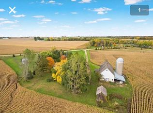 7725 Joyce Rd, Carver, MN 55315