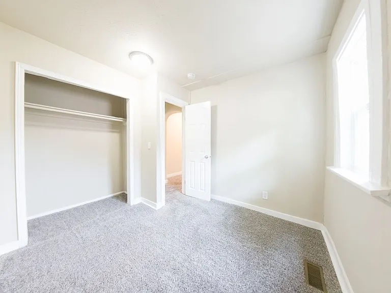 2826 Lyon St — Photo 6