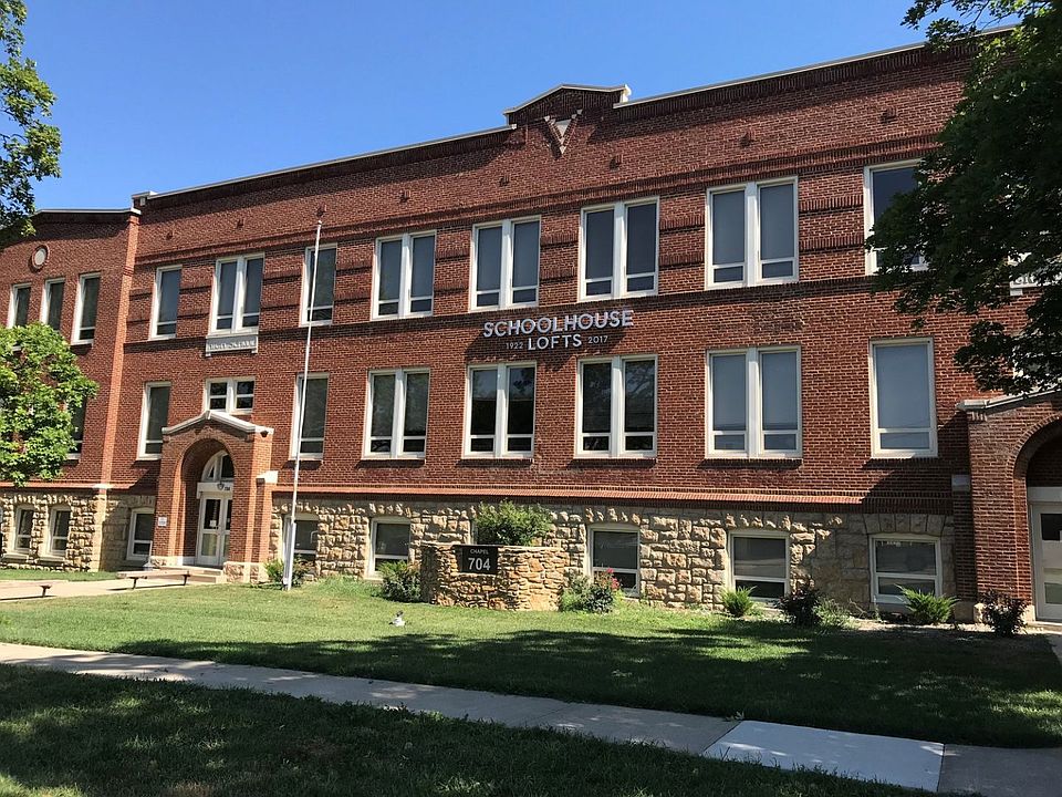 1st image of 704 Chapel St #15699422