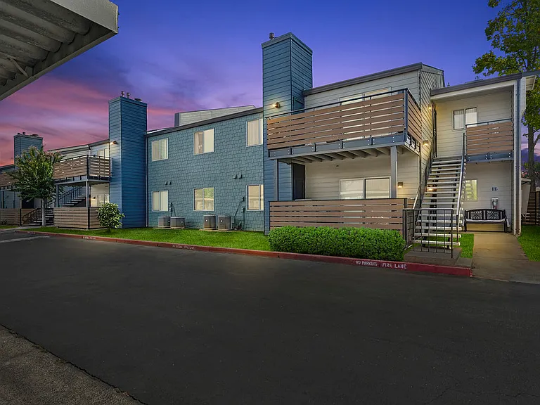 Wind Chase Apartment Homes — Photo 5