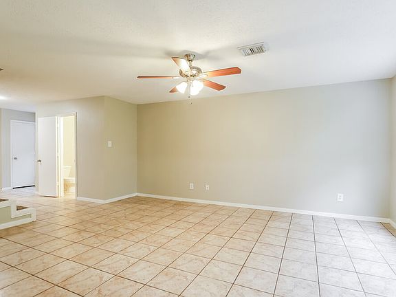 4th image of 18415 Willow Moss Dr