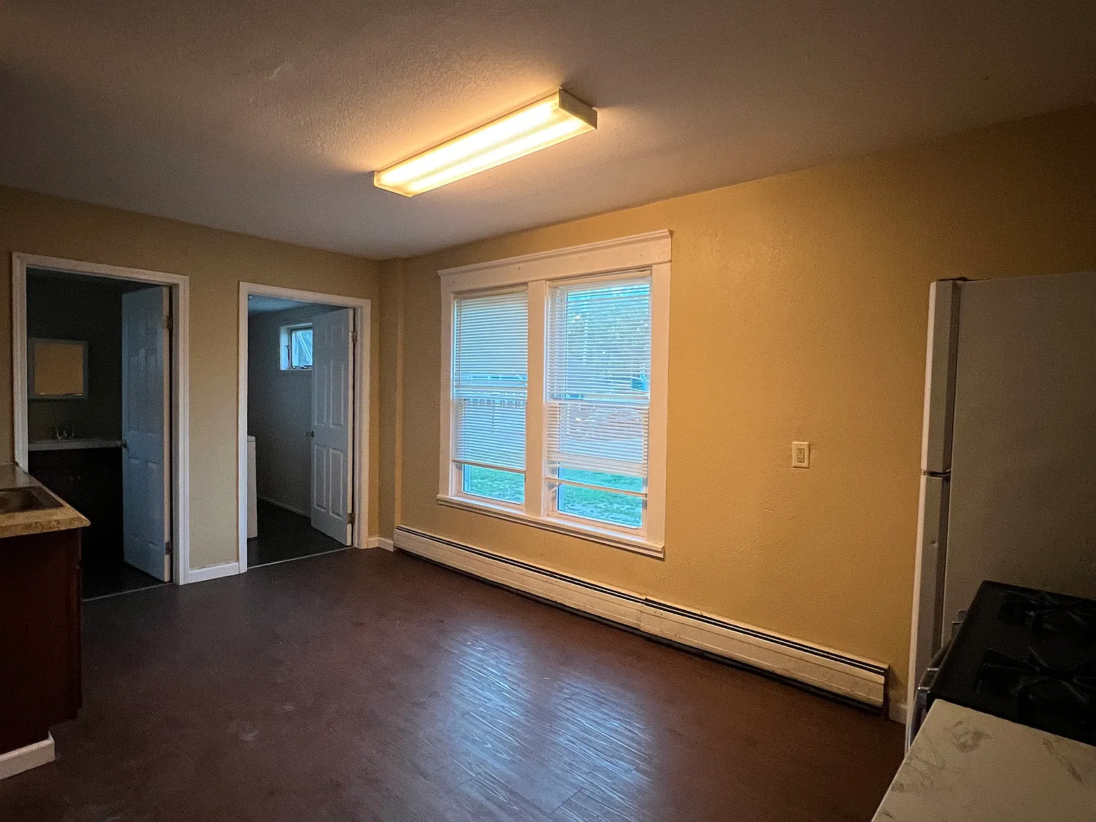 4 bed, 1650 sqft, $2,200 — Photo 4