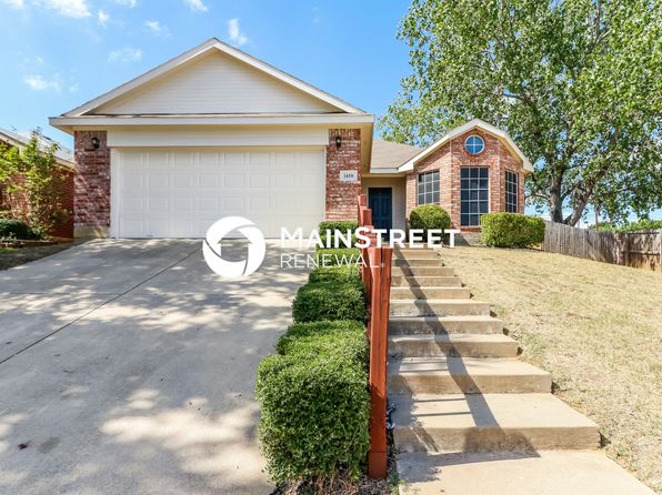 1450 Arbor Ridge Dr