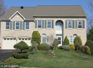 8964 Scott St, Springfield, VA 22153