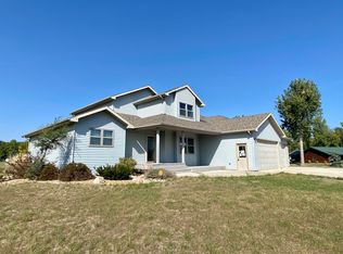 8500 Burnt Creek Island Rd, Bismarck, ND 58503