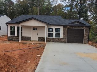 115 Cemetery Rd, Chesnee, SC 29323