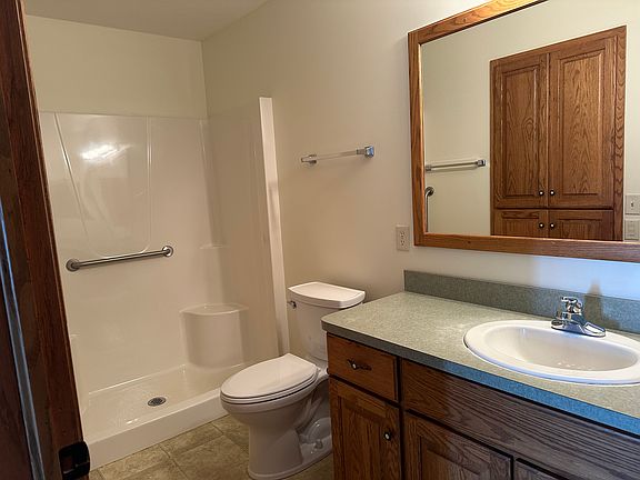 5th image of 961 McDonald Dr NE APT B