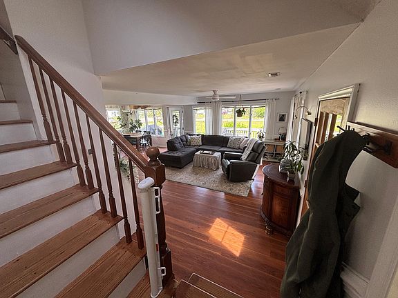2nd image of 103 Pleasant Dr