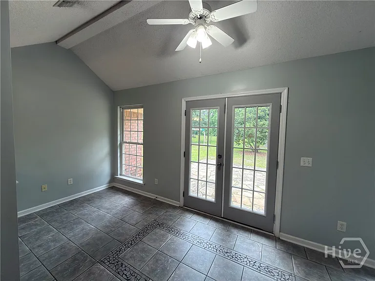 132 Marshview Dr — Photo 24