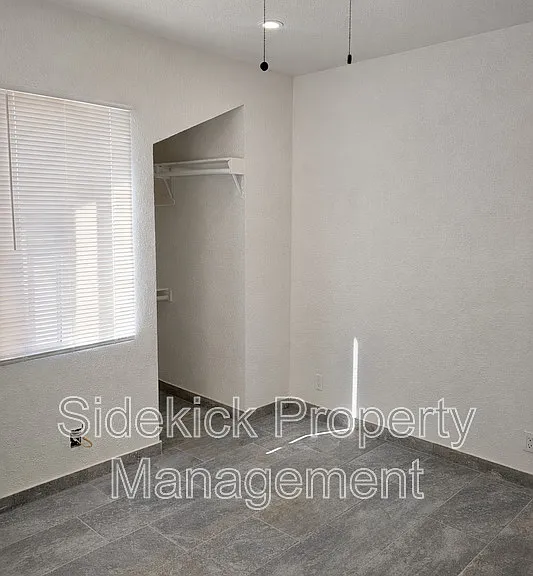1157 S Townsend Ave — Photo 16