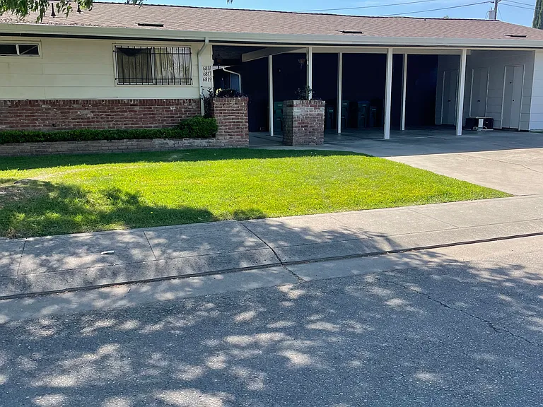 6811 N El Dorado St #6819 — Photo 1