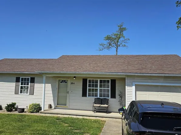 104 Waterford Ln, Glasgow, KY 42141