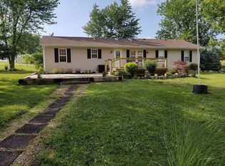 1591 Lake Viking Ter, Gallatin, MO 64640