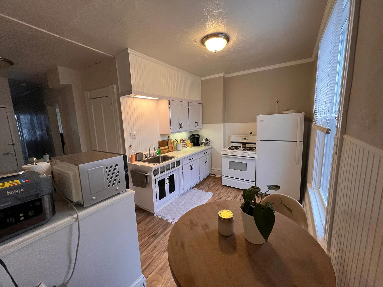1834 Ley St Floor 2 photo 1
